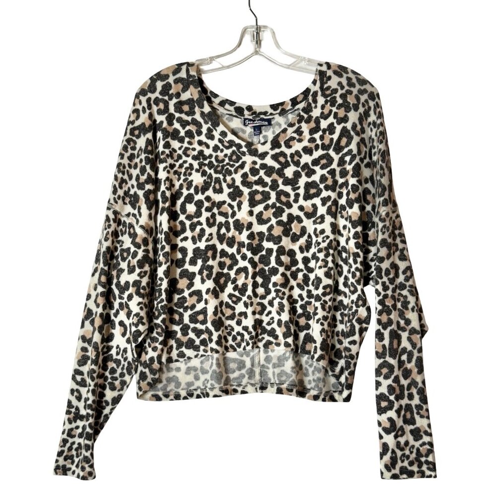 Freshman Leopard Print Long Sleeve Tee – NWT, High-Low Hem, Size L